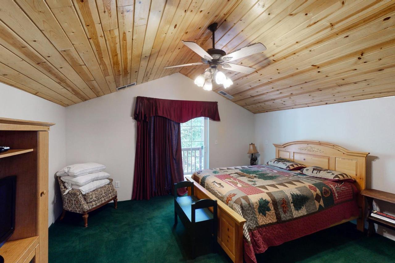 Papas Mountain Villa Shaver Lake Eksteriør billede