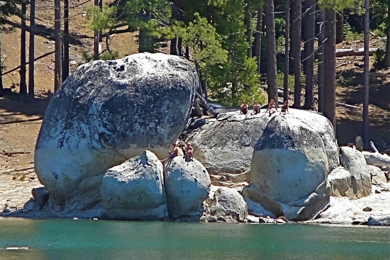 Papas Mountain Villa Shaver Lake Eksteriør billede