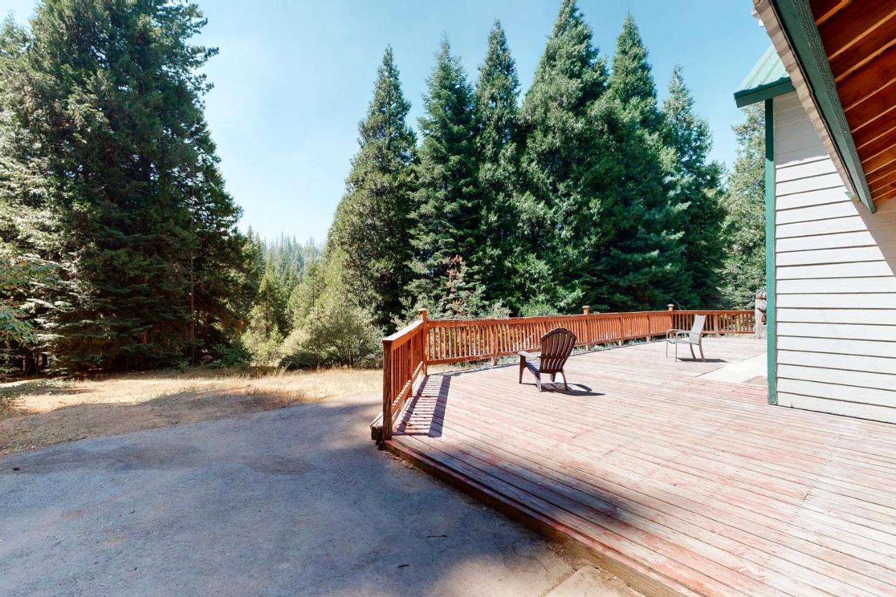 Papas Mountain Villa Shaver Lake Eksteriør billede