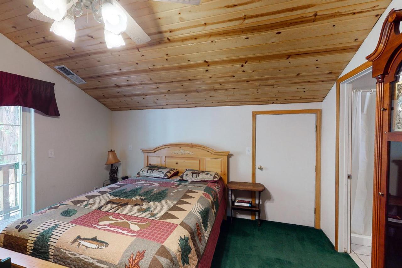 Papas Mountain Villa Shaver Lake Eksteriør billede